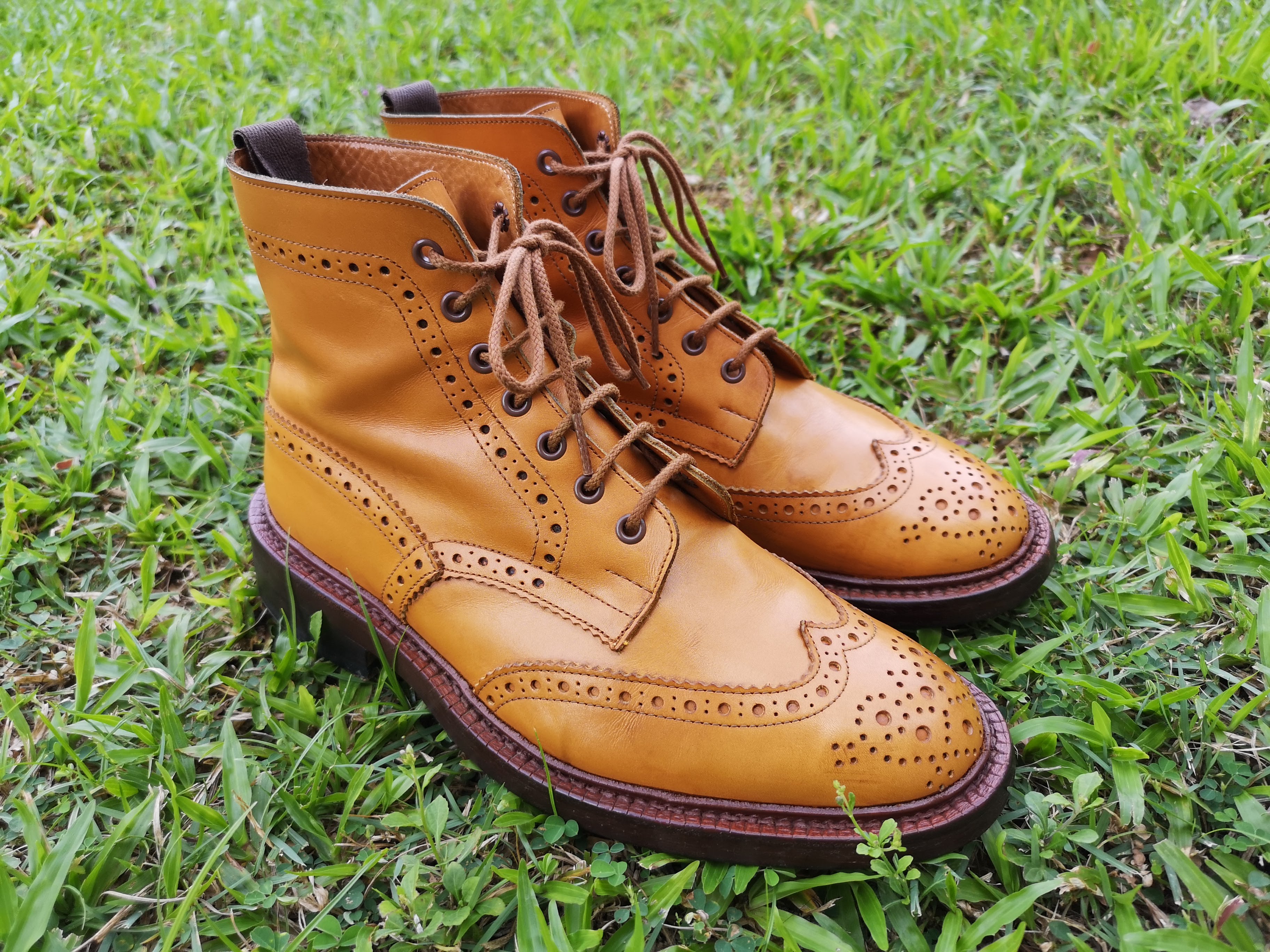 trickers army boot